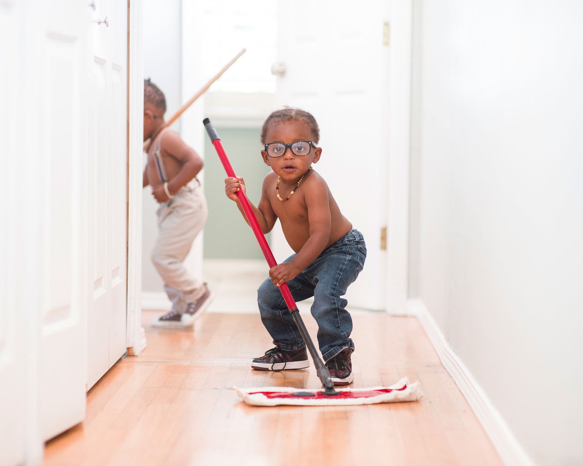 Handy tips for spring cleaning as a parent